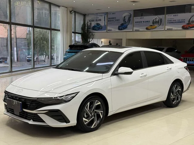 Hyundai Elantra