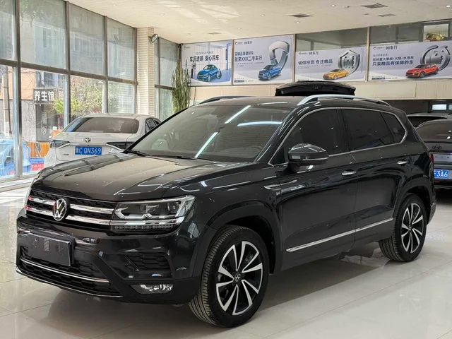 Volkswagen Tharu