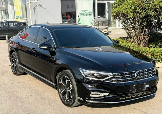 Volkswagen 大众迈腾