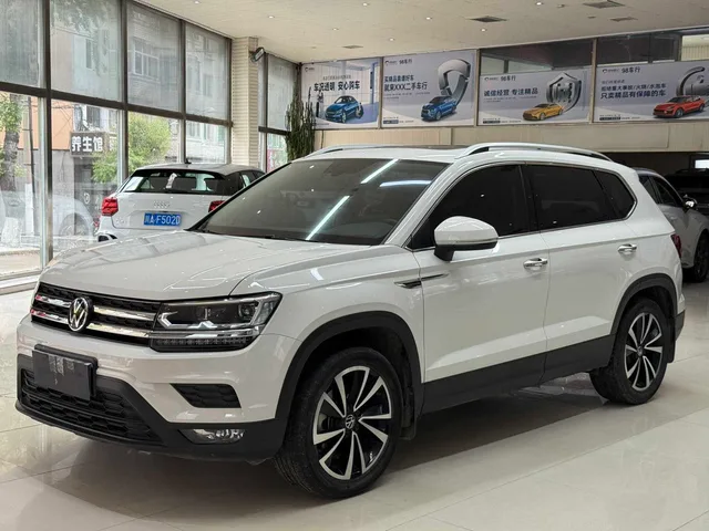 Volkswagen Tharu