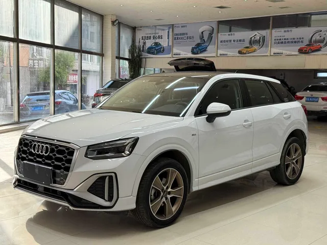 Audi Q2L