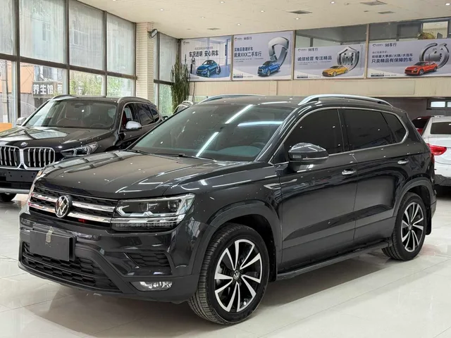 Volkswagen Tharu