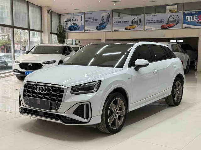 Audi Q2L
