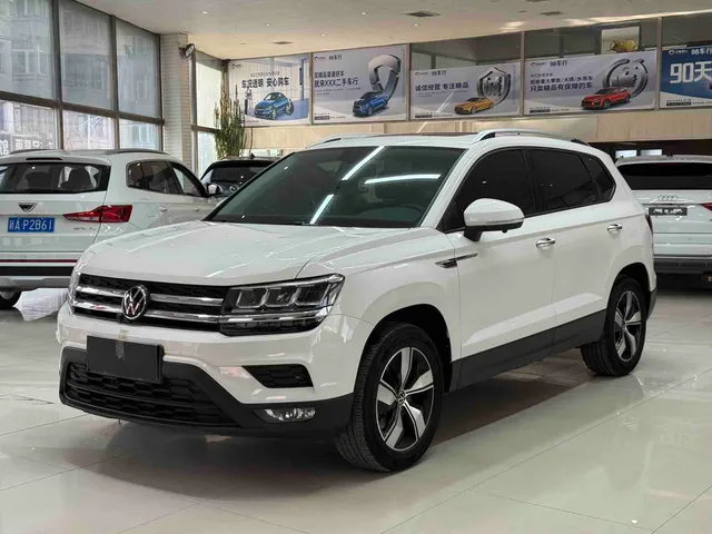 Volkswagen Tharu