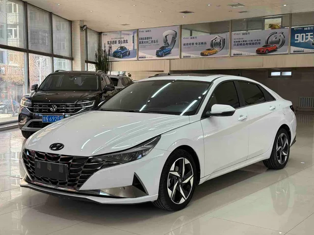 Hyundai Elantra